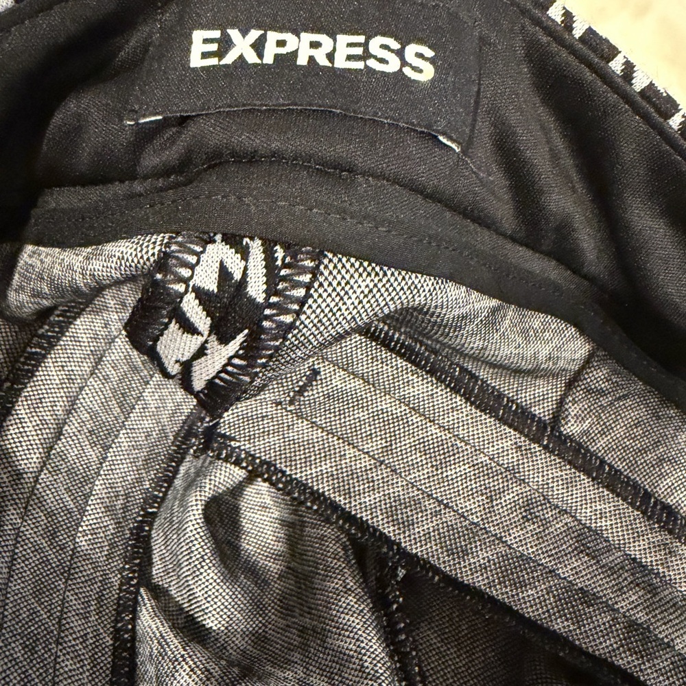 Express Black and White Houndstooth Trousers - Picture 6 of 6